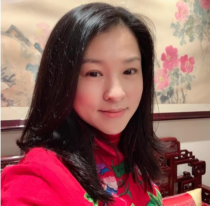 情满四合院娄晓娥是谁的前妻,情满四合院娄晓娥个人简历