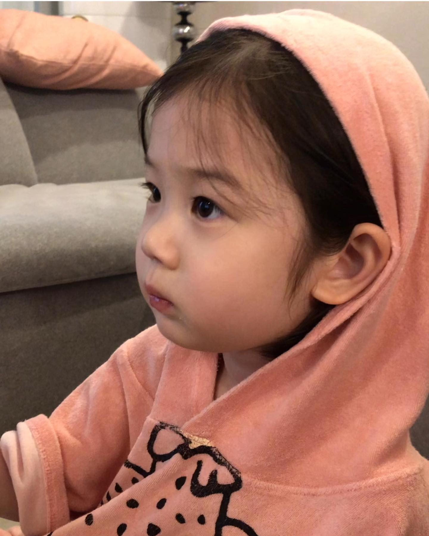 最近超火的可爱小女孩表情包,小女孩可爱萌表情包