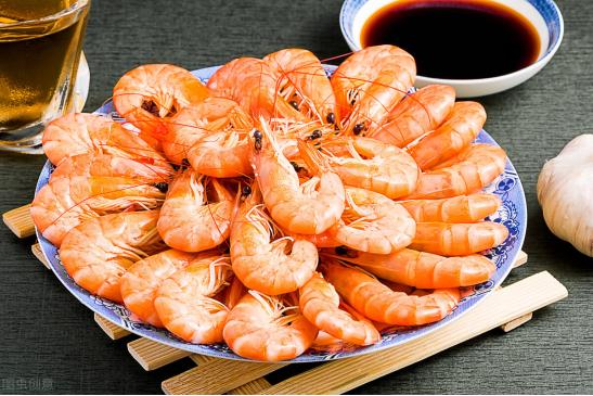 做水煮虾时，水开下锅是大错！饭店老板：牢记6点，虾肉鲜嫩不腥
