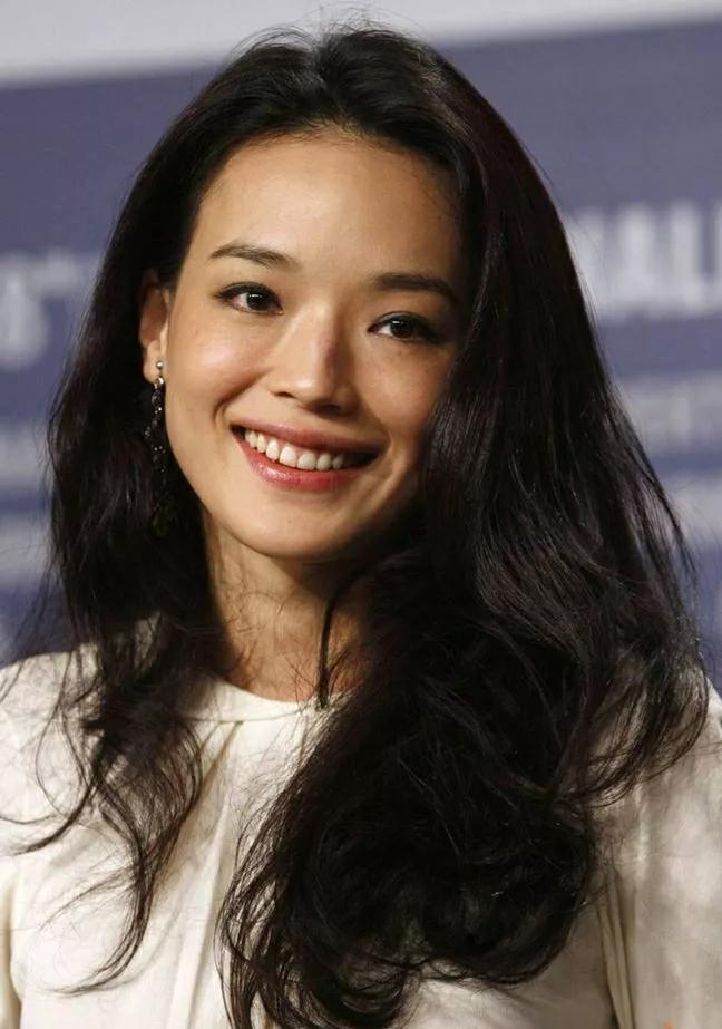 舒淇往事,舒淇情史一路坎坷