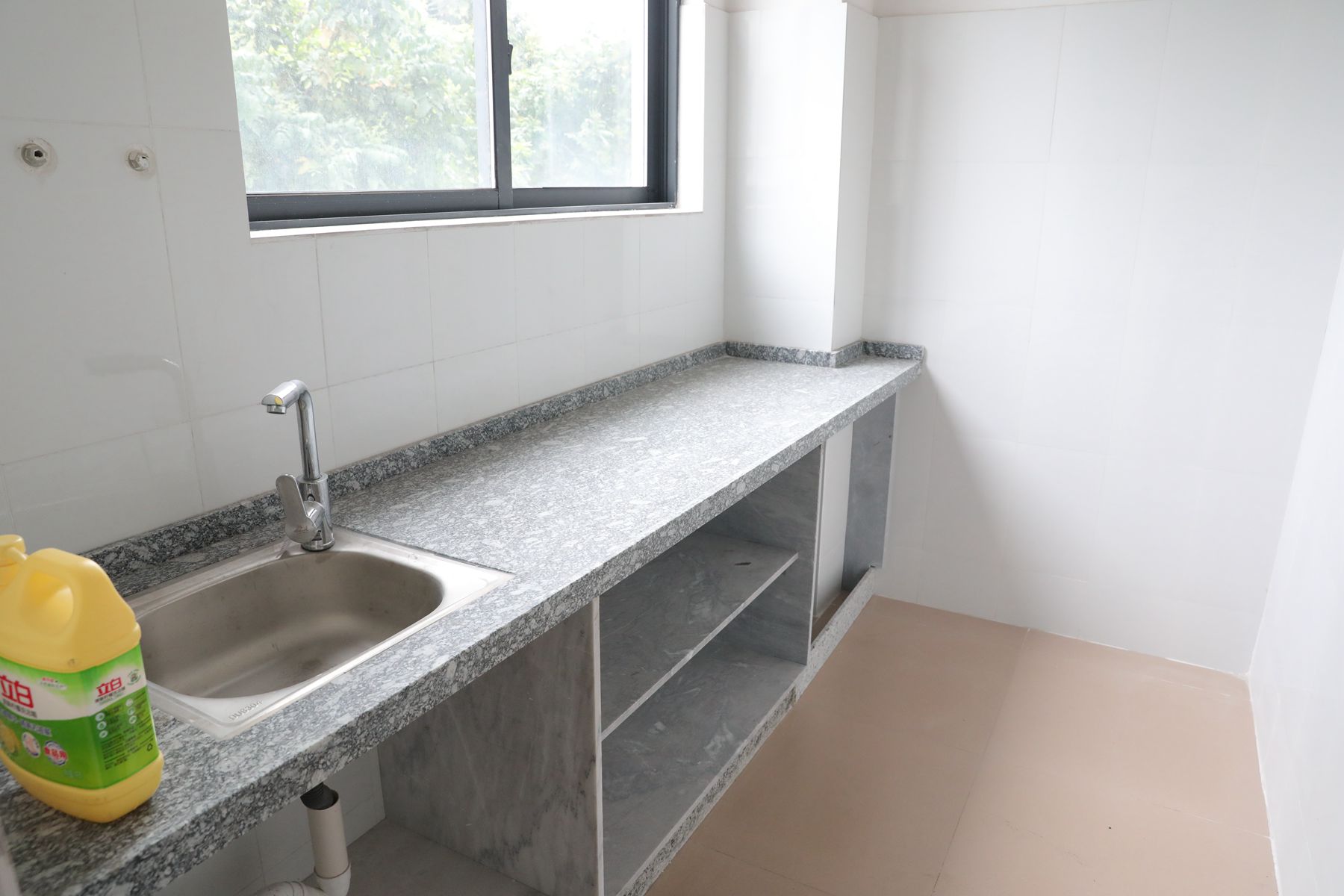 有房子后很安心,有了房才是温暖的家