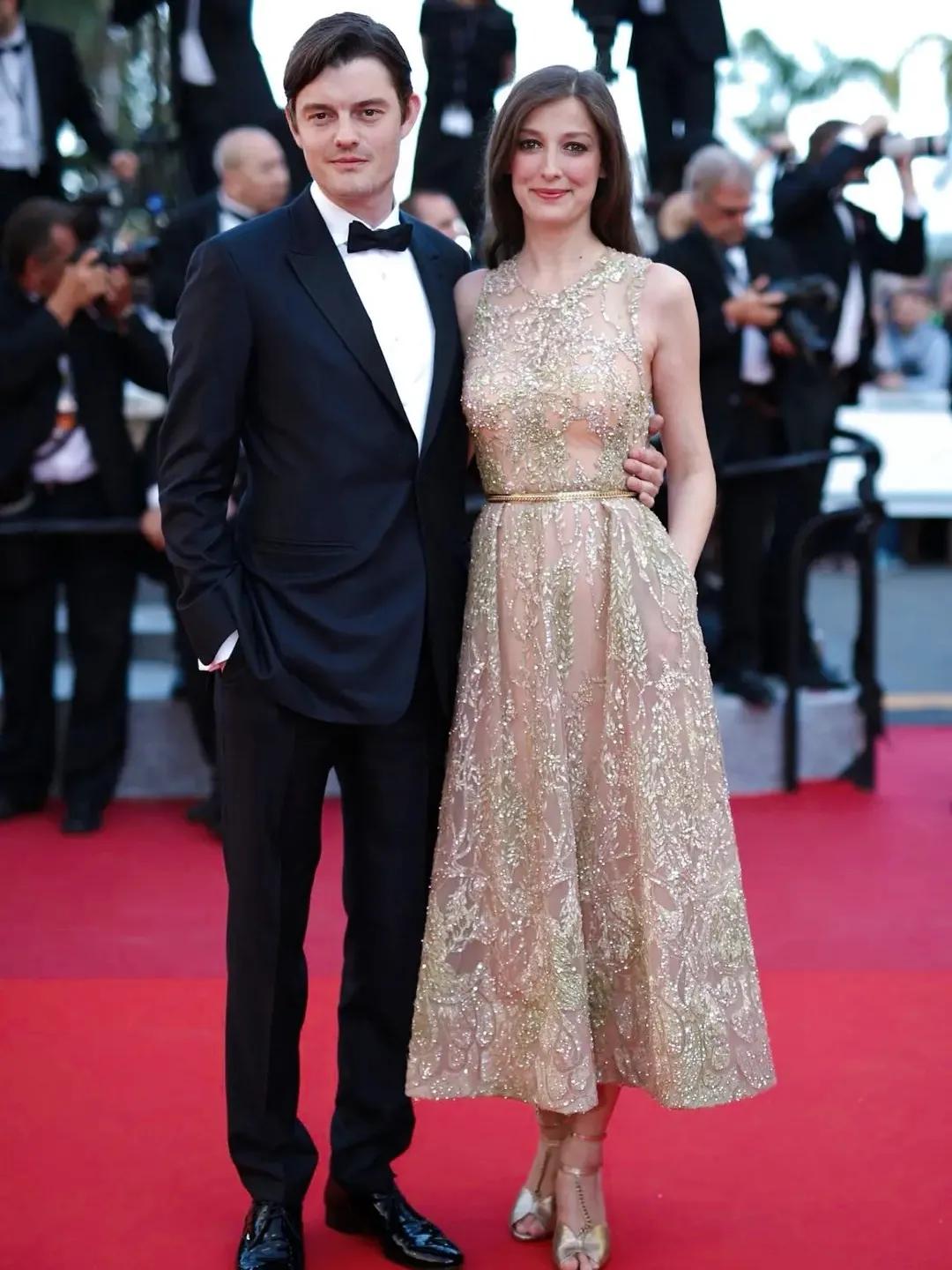 欧美女星亚历山德拉埃拉,亚历山德拉玛丽亚拉娜写真照