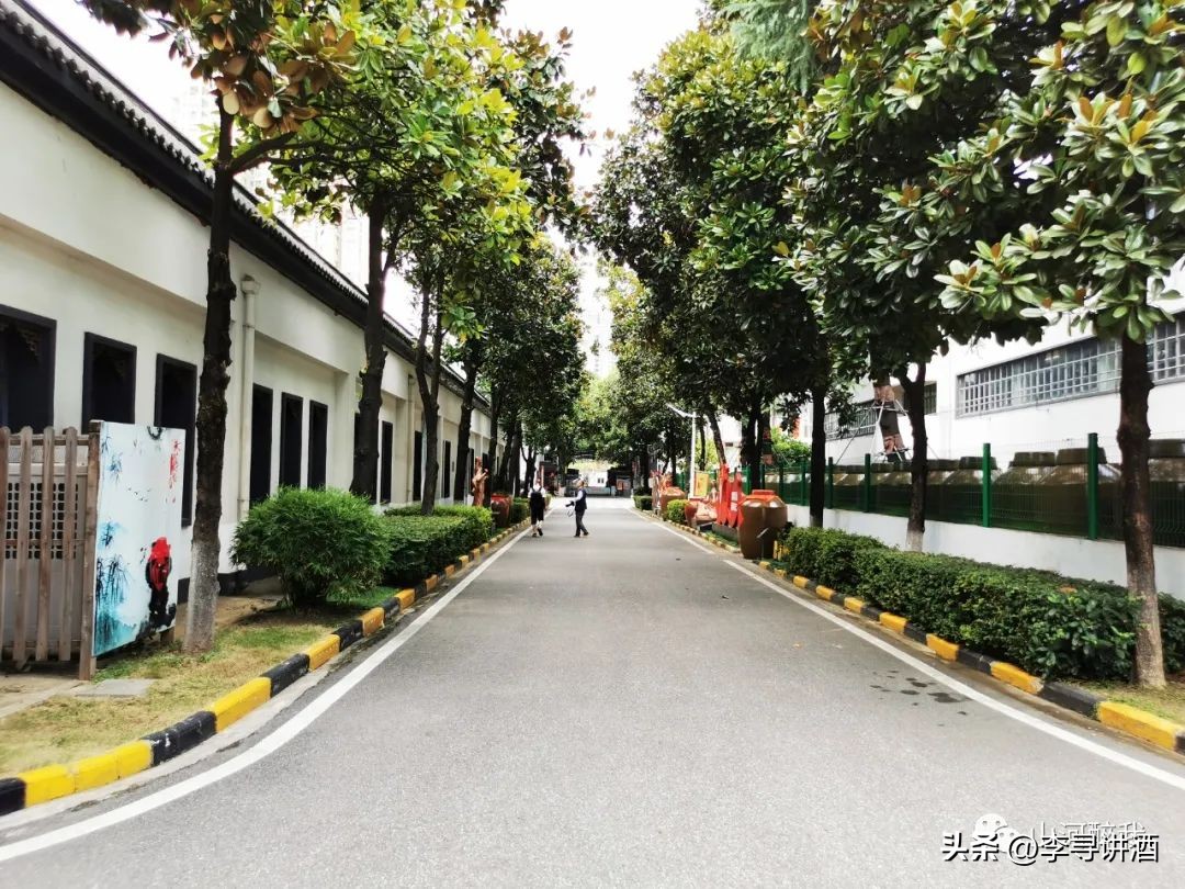 黄鹤楼酒厂几个品牌,十七大名酒档案黄鹤楼