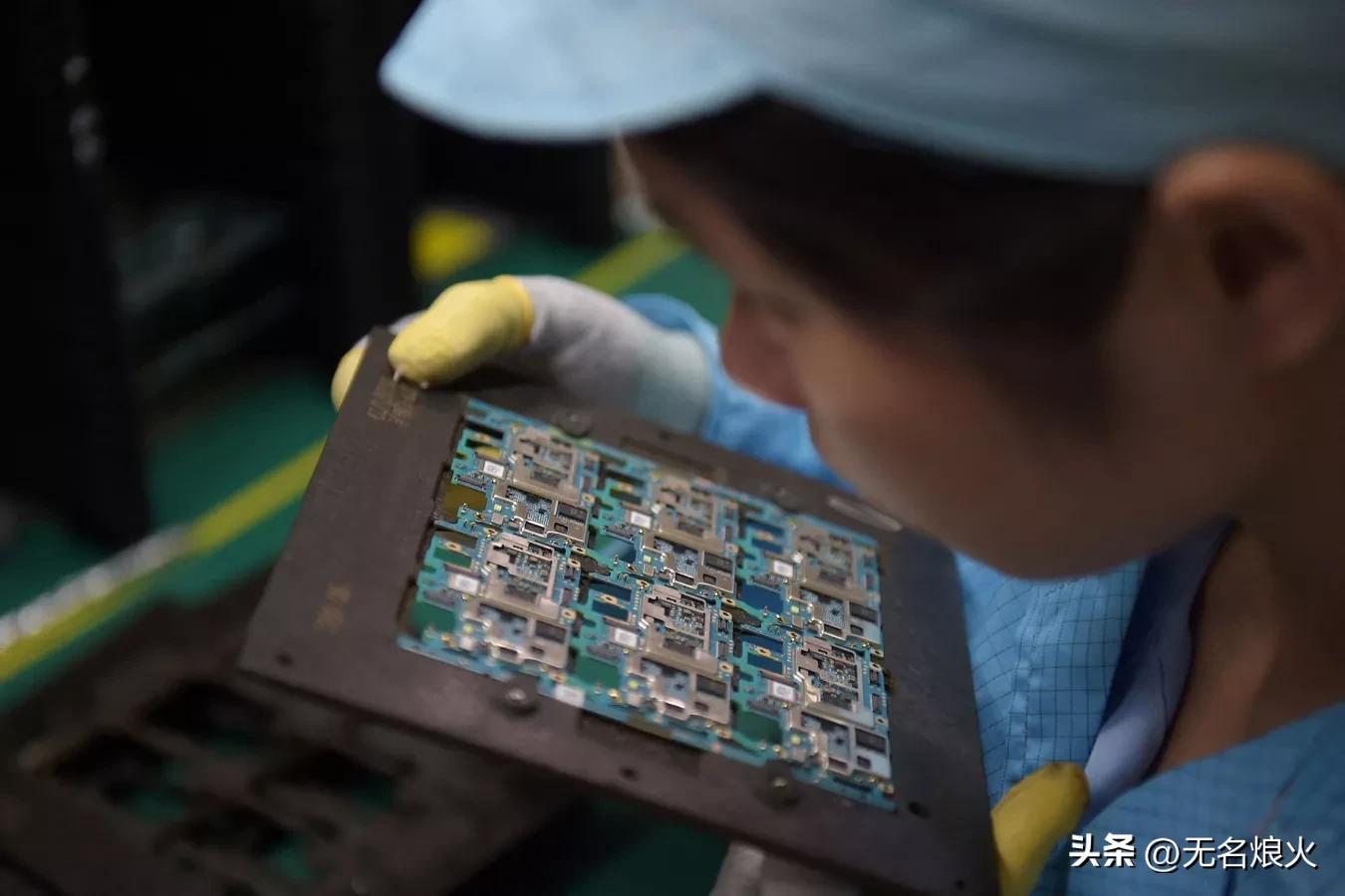 400%！村超、村BA，赛龙舟引领了中国的经济，经济引擎已经启动。