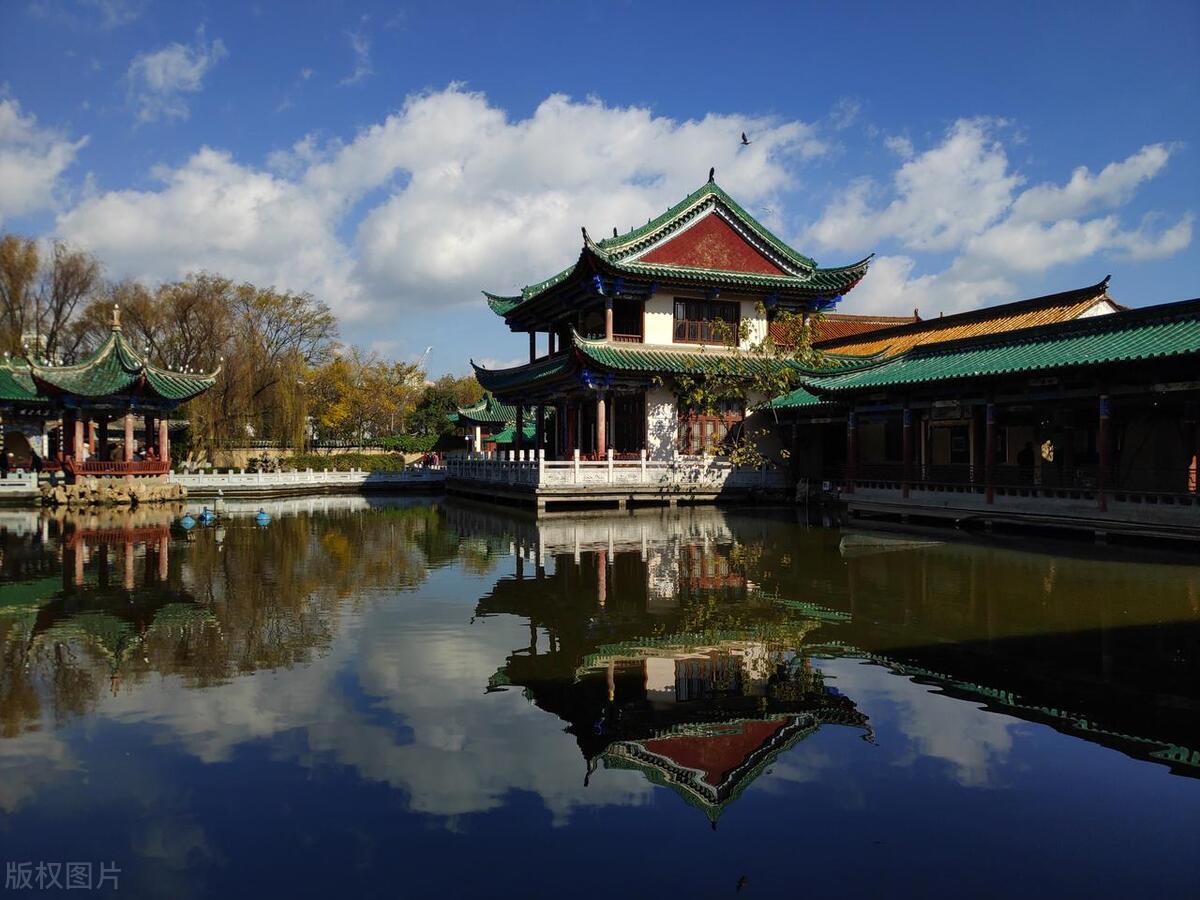 昆明周边有哪些好玩的旅游景点,昆明周边游玩景点推荐2天1晚冬天