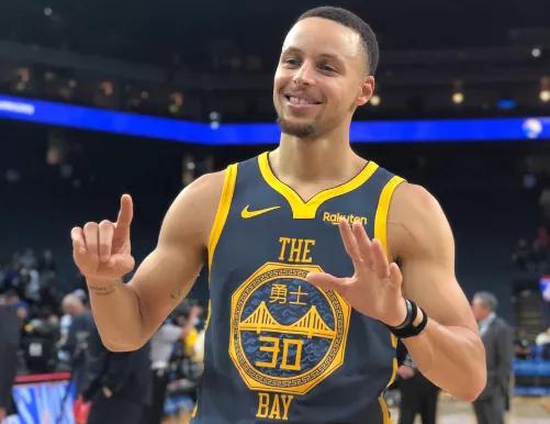 新王登基，三分王者史蒂芬.库里