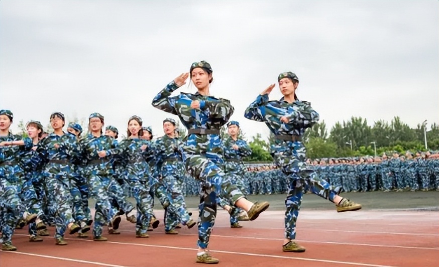 为什么广西军训强度大,长沙理工军训强度