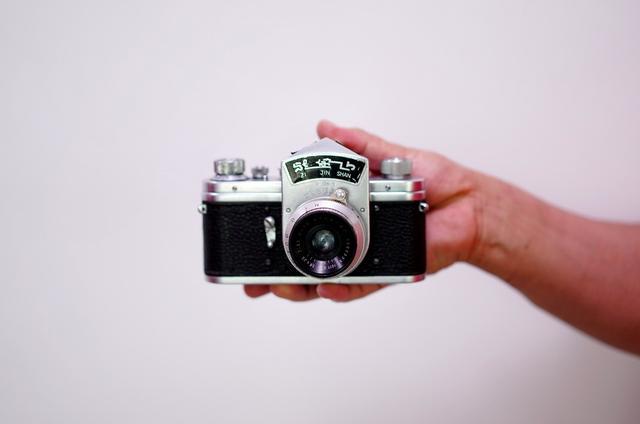 再发长文：都说摄影穷三代，为啥收藏国产相机的人都赚到了