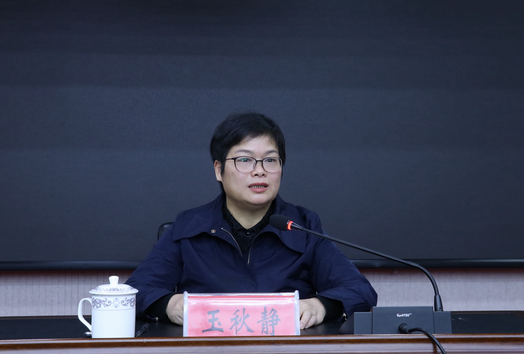 绷紧廉洁自律之弦增强拒腐防变,绷紧自律弦守牢廉洁关