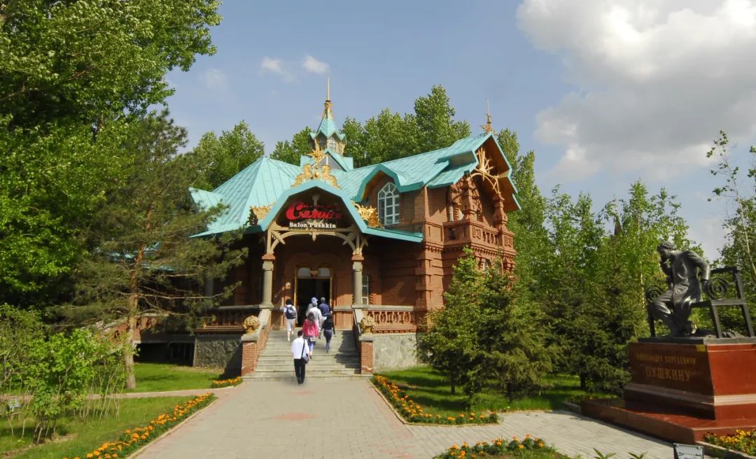 夏天伏尔加庄园游玩攻略,冰城研学之旅