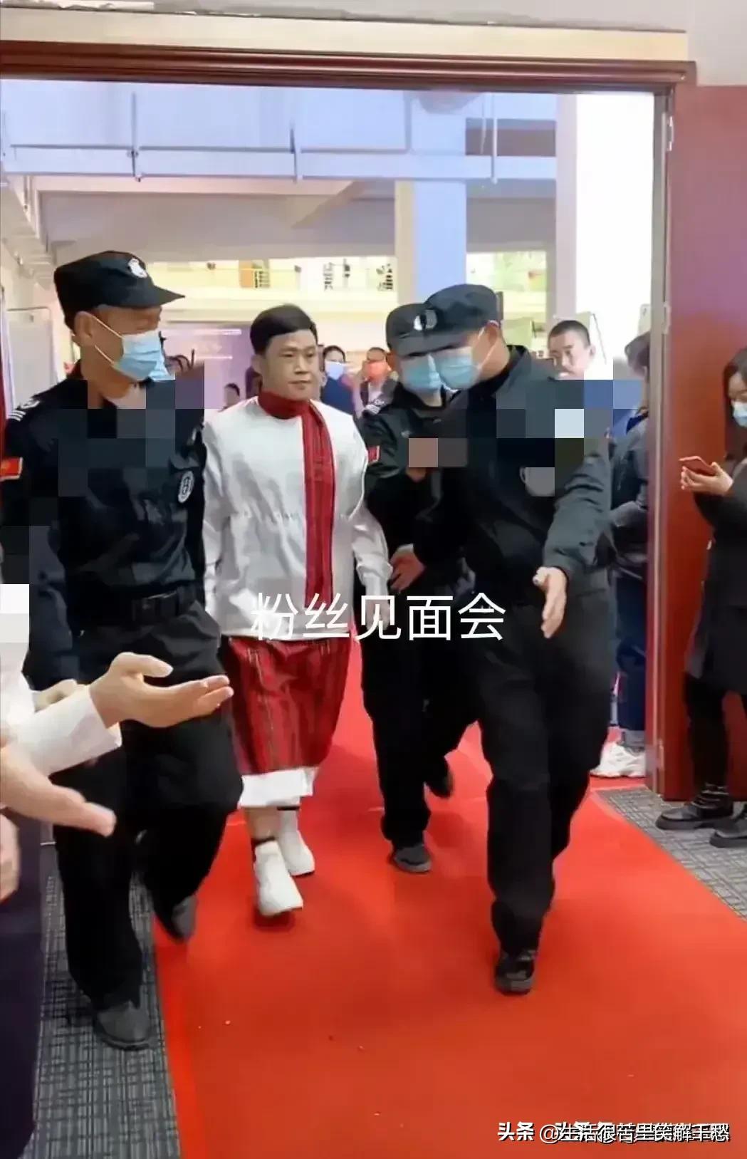 山寨“小沈阳”组建“四大天王”组合，出场费动辄百万！