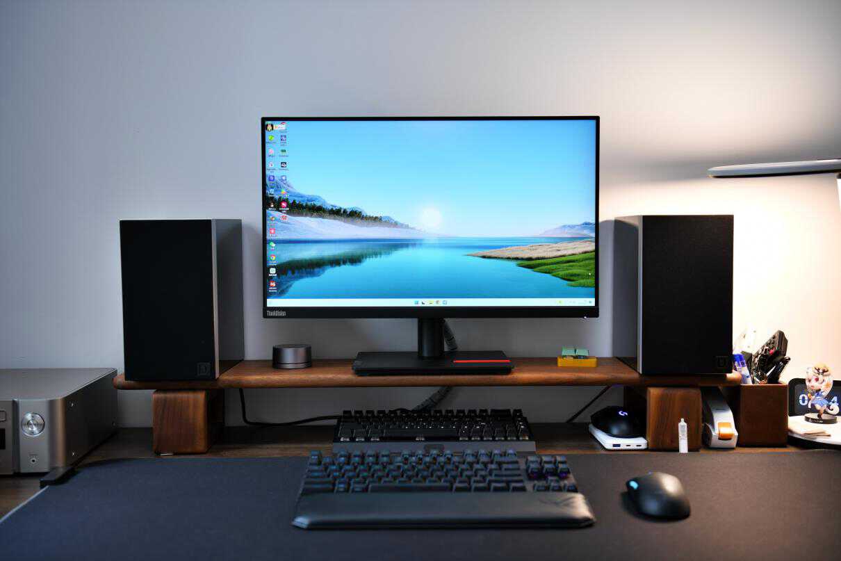 typec反向充电100w显示器,Type-C反向充电显示器