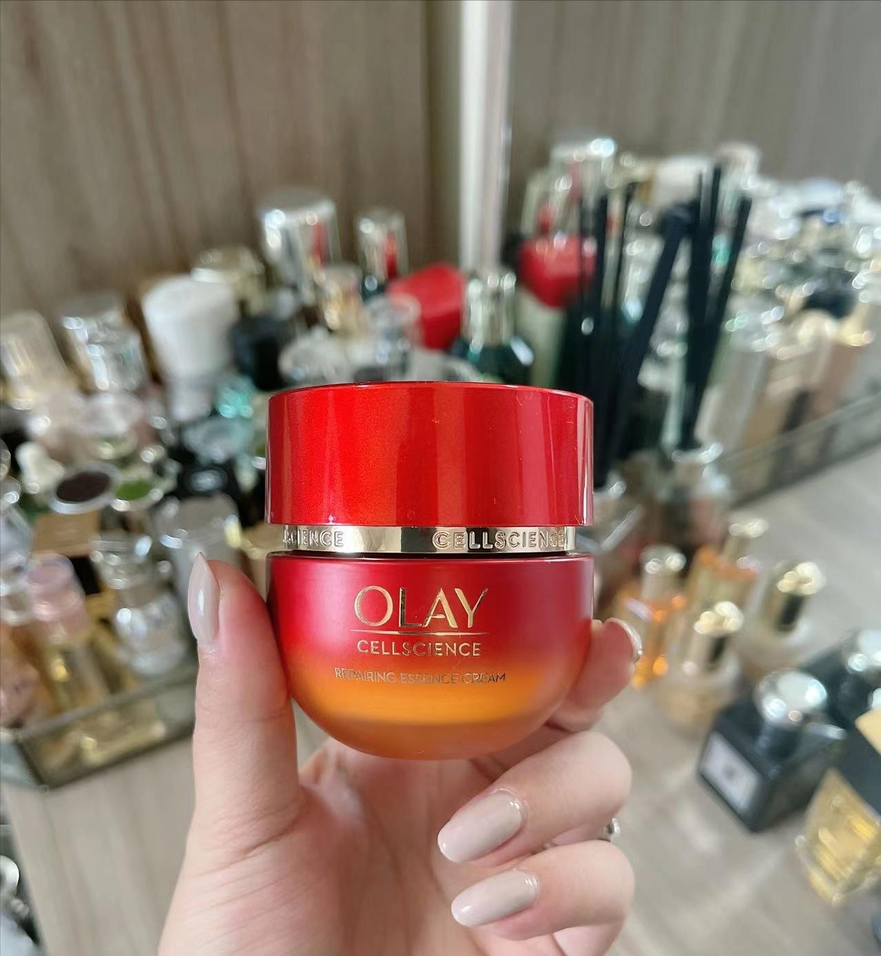 40岁皮肤护理只用精华和面霜,30岁的女性擦什么面霜比较好