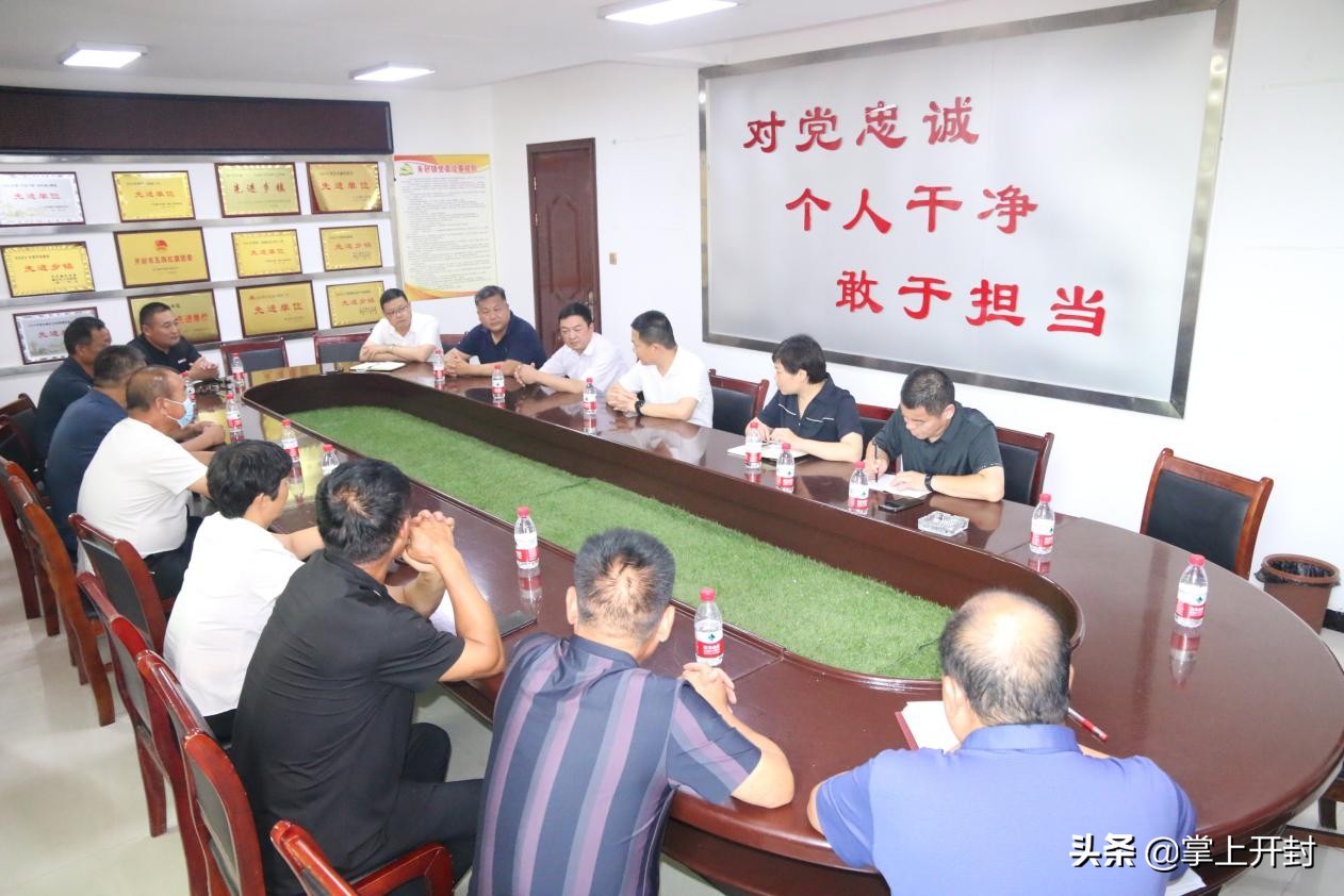 通许县人大常委、通许第一医院院长王兵站打造“就医驿站”推动“双联系”落到实处