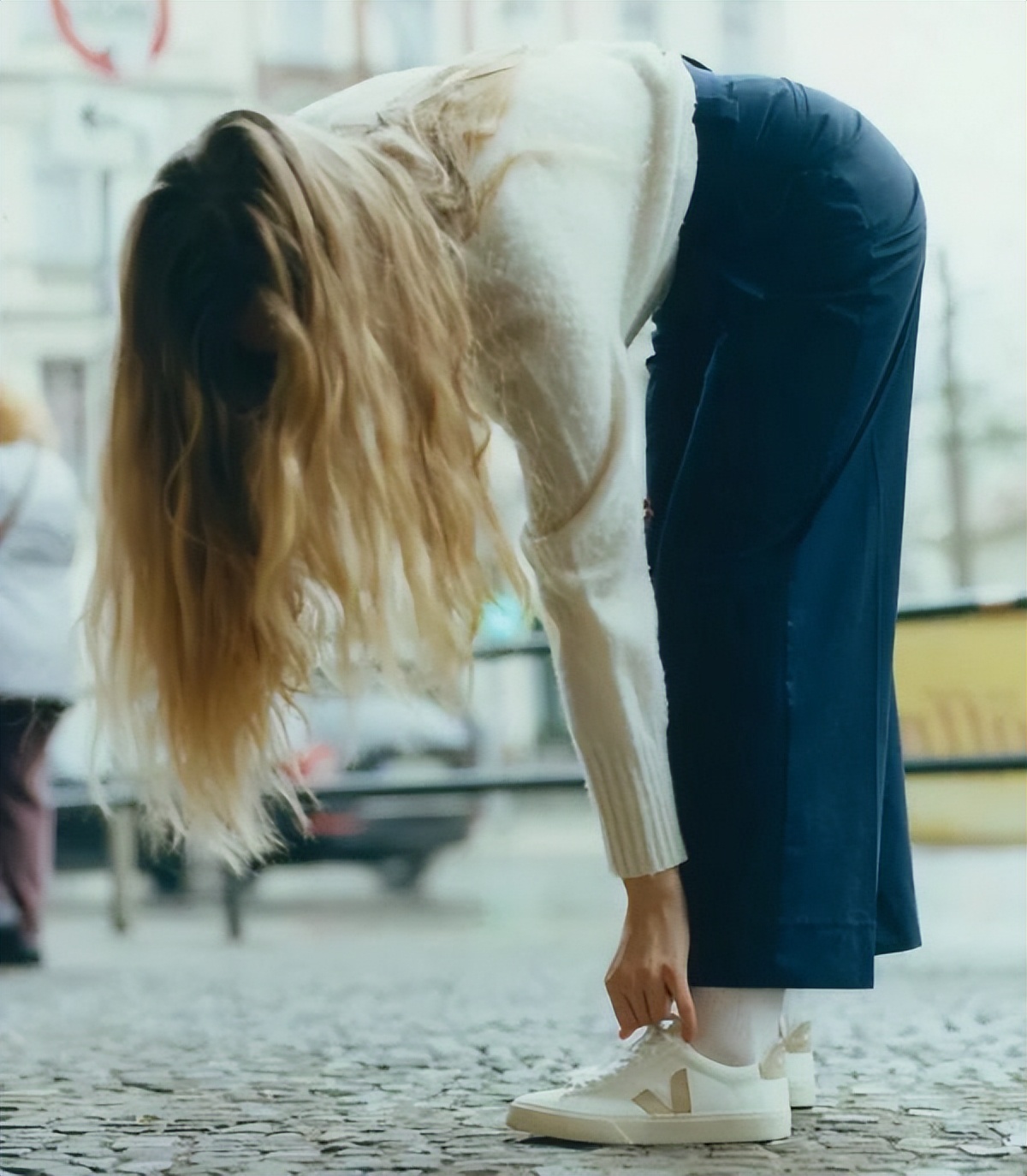 小白鞋热销第一名品牌中年,2022小白鞋热销榜