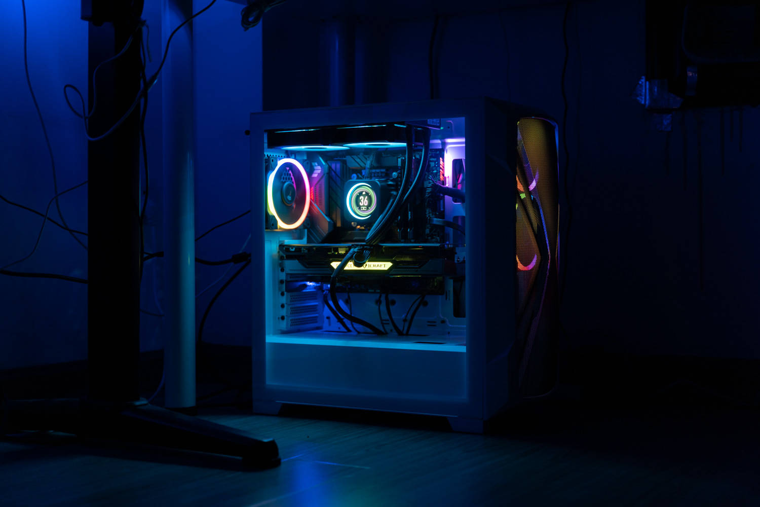 618恰逢显卡价格回落，聊一聊我的台式机升级清单