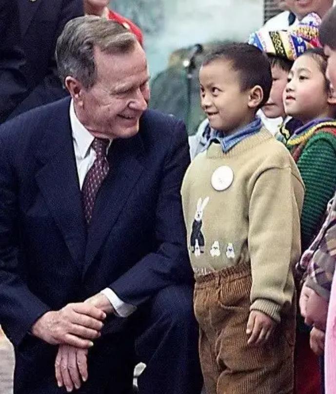 2008年北京奥运会普京和小布什,小布什出席2008奥运会开幕式