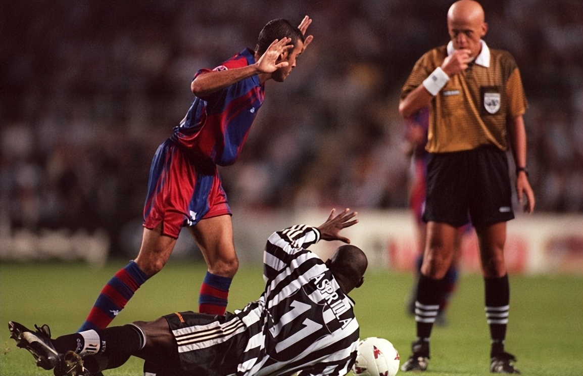 皮埃路易吉科利纳是黑手党吗,绿茵教父的视频