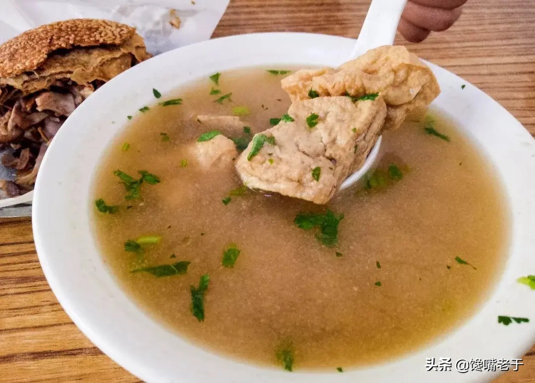 北京旅游必吃的美食排名前十,去北京旅游的美食攻略