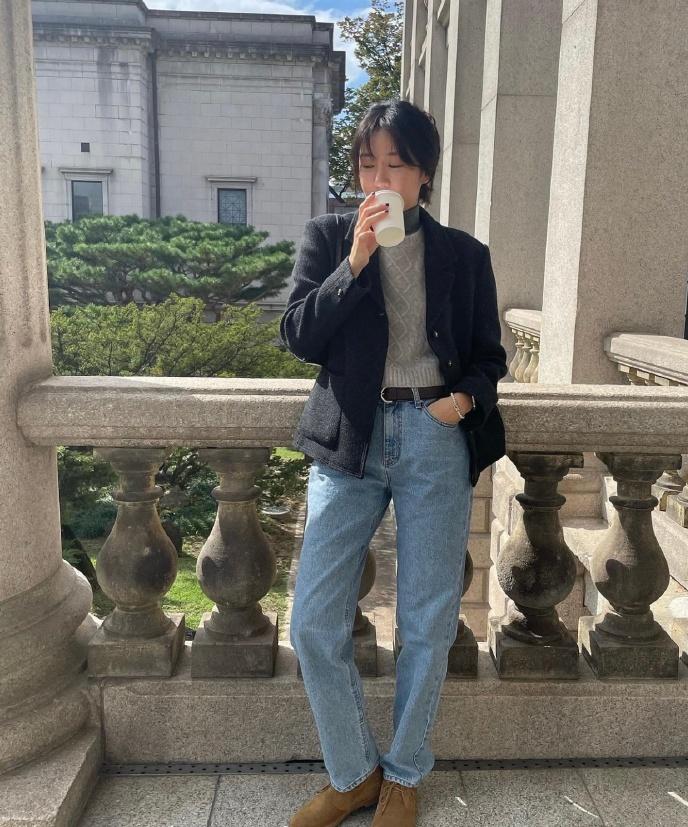 秋冬的洋气感穿搭一定少不了灰色,解锁灰色系高级穿搭穿出高级感