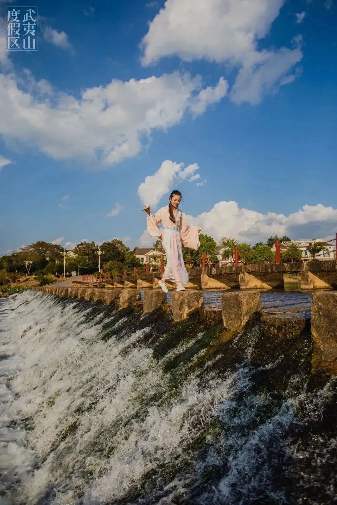 武夷山水庄夜晚,武夷山景区攻略玩水的地方