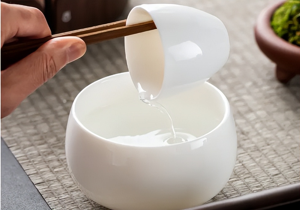 泡茶步骤不对茶就难喝,哪些茶用开水冲泡好喝又健康