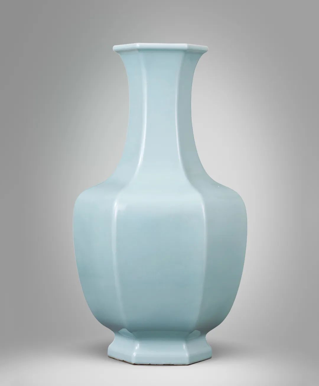 日本回流宋代官窑玄门瓶,老瓷器清霁蓝釉四方瓶