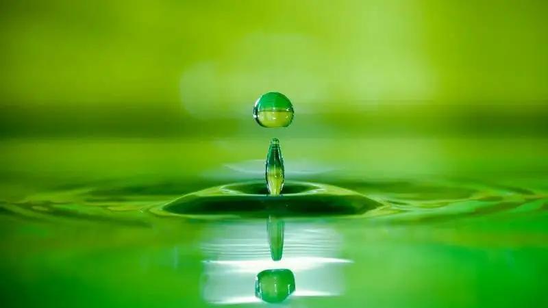 “旁边有人，就会尿不出来”是怎么回事？是病吗？听听医生怎么说