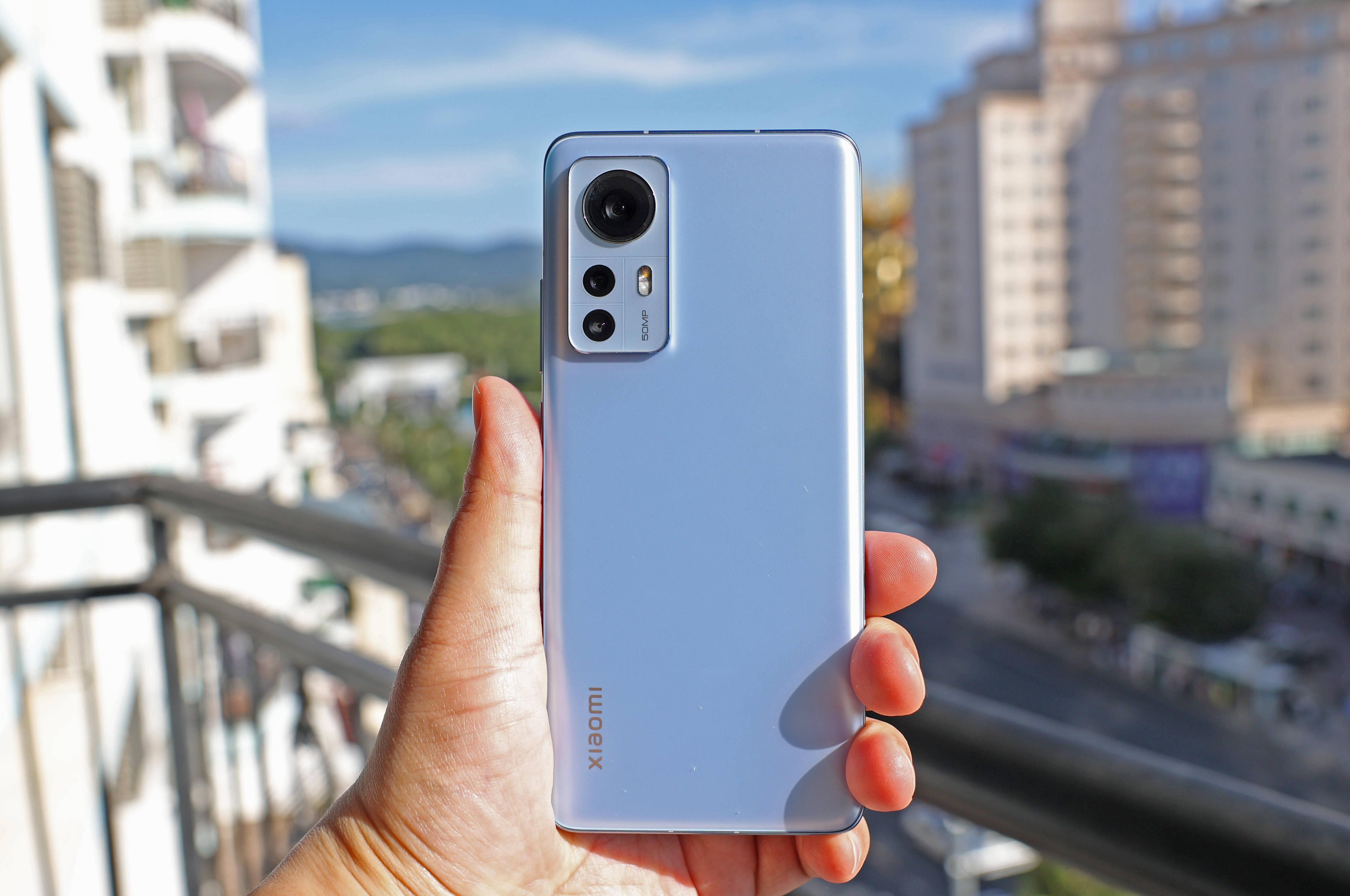 这三款手机目前很值得买,目前公认非常值得入手的4款手机