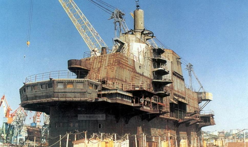 瓦良格号巡洋舰现状,瓦良格号舰买回来的过程