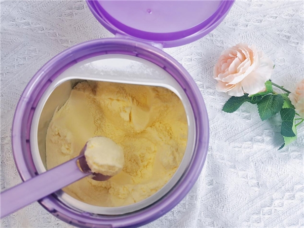 伊利金领冠菁护升级版奶粉测评,伊利金领冠每款奶粉的优点