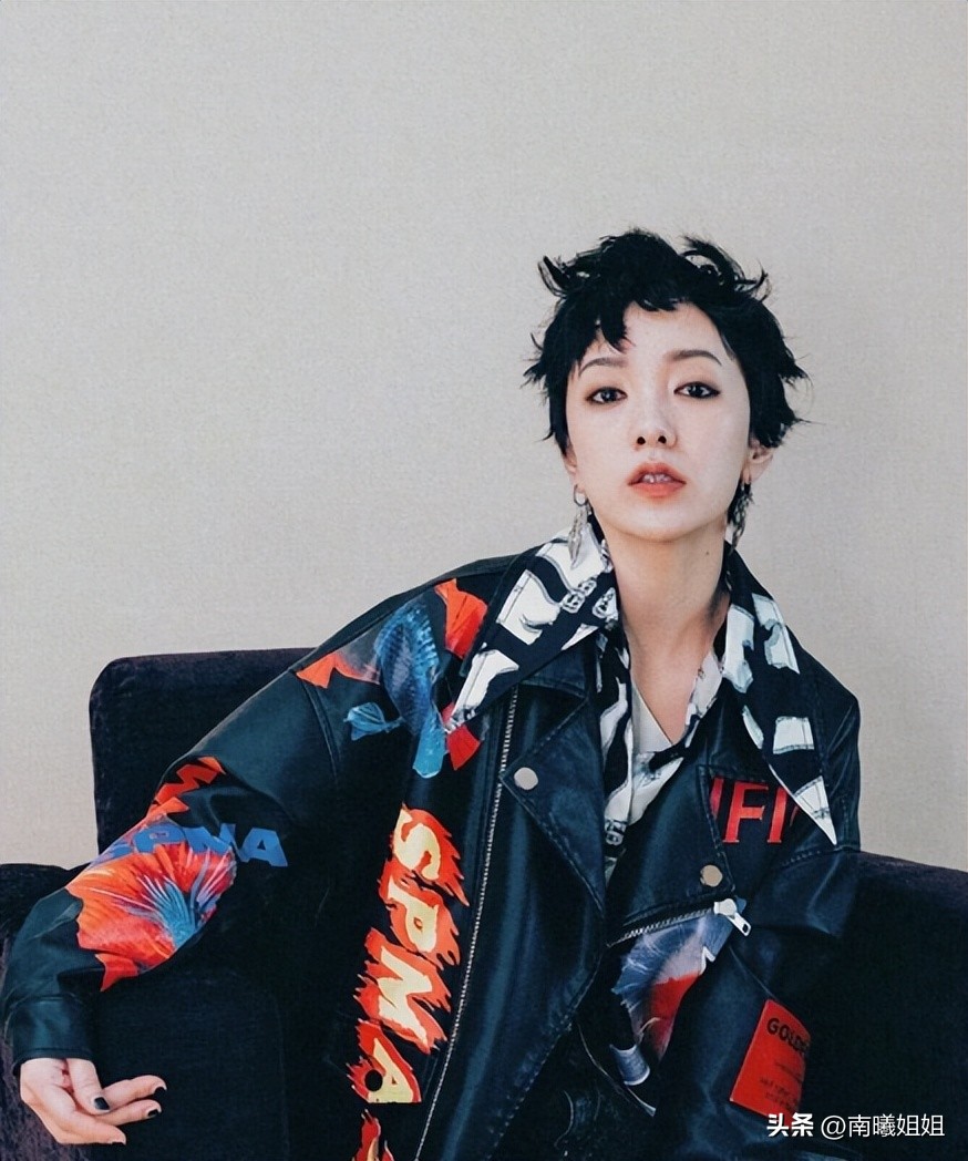 30-40岁洋气超短烫卷发减龄,适合50岁的减龄短羊毛卷发型