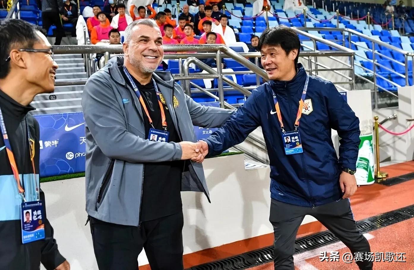 男足又添留洋球员,中国男足更新换代的阵容