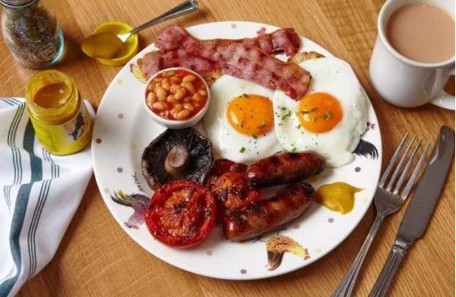 英式早餐与中式早餐的区别,英式早餐主要有什么