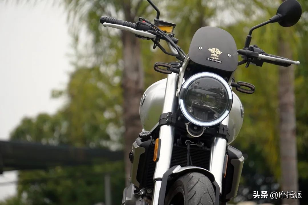 赛科龙re560和金吉拉450怎么选,赛科龙re560和无极525ac买哪个