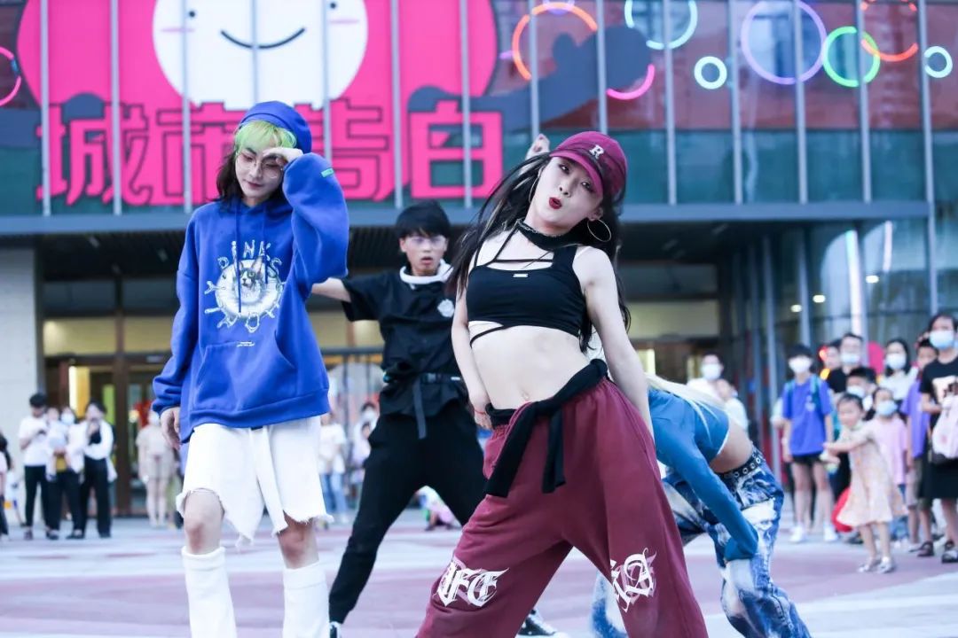 吾悦广场创意折扣,吾悦广场商业产品