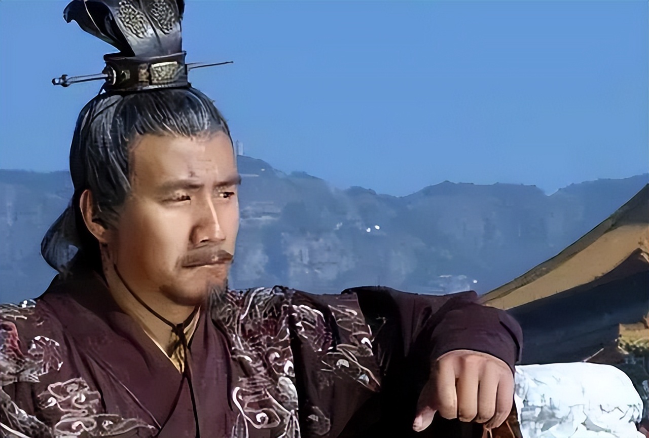 康熙明孝陵前祭拜朱元璋,朱元璋真的葬在明孝陵吗