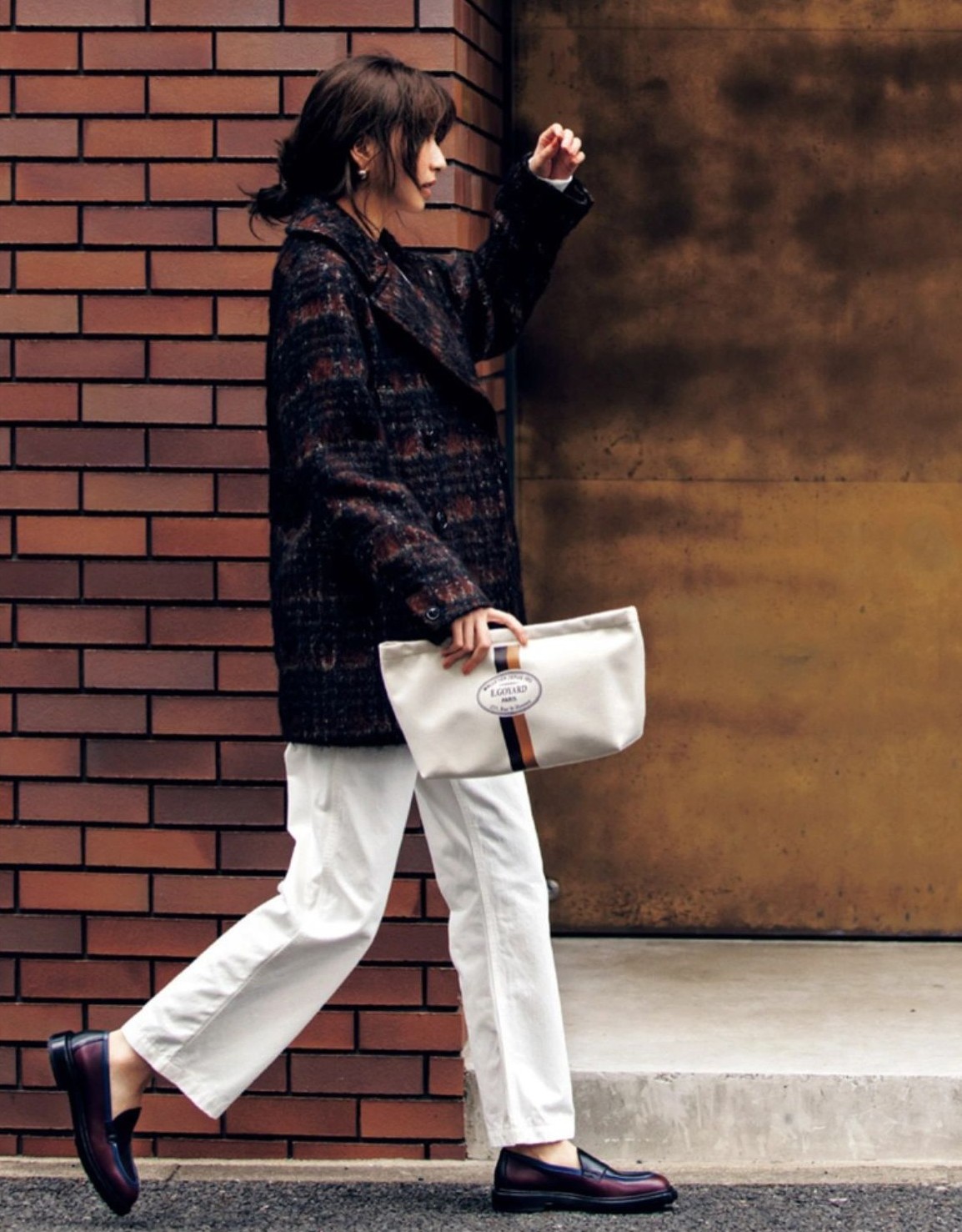 呢子外套中长款小个子搭配裤子,中长款呢子外套搭配裤子女小个子