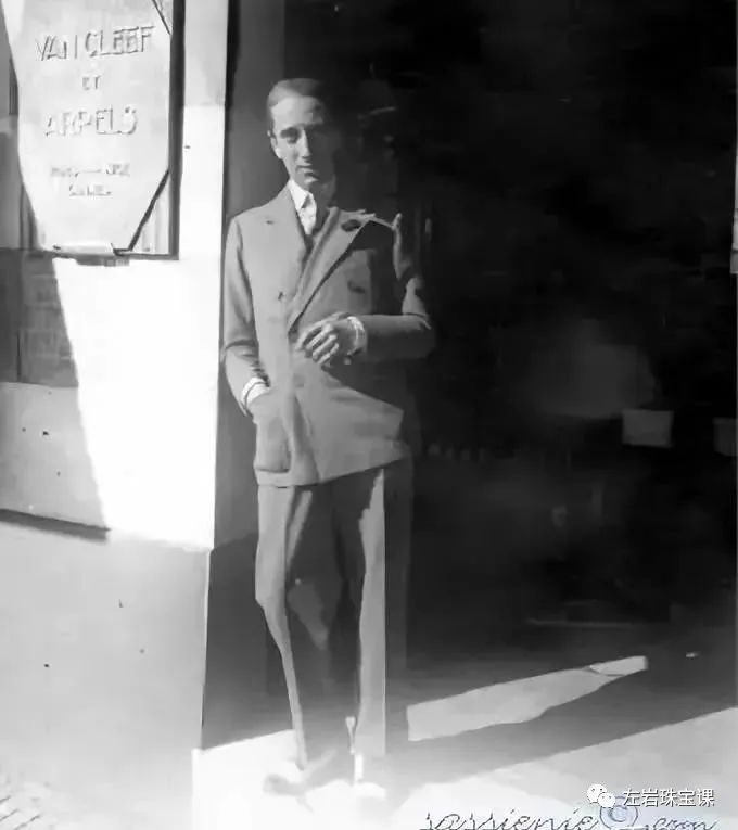 左岩：Minaudière百宝匣|源自1930年代你想象不到的精致