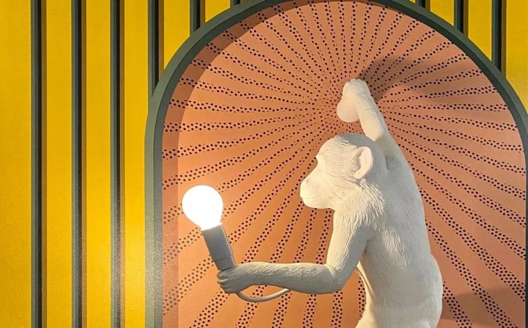 孩子躺地上哭闹不起来家长怎么做,孩子出现躺平现象该怎么办