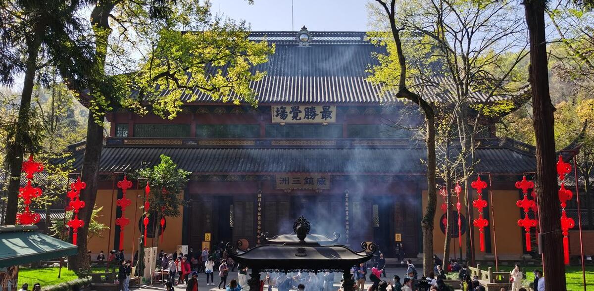 杭州美丽的城市有山有水西子湖,杭州的千年美景