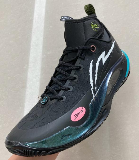 李宁幻影四哪个配色更值得入手,李宁韦德系列封锁