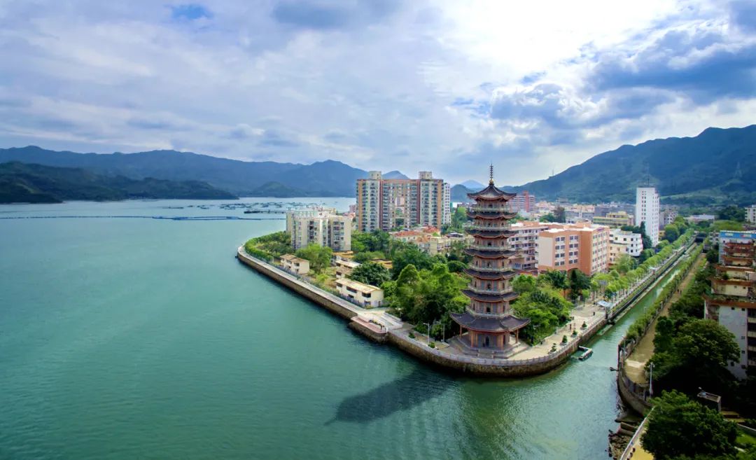 深圳美丽的古村落,网红古村落风景