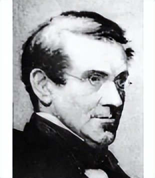 珠海航展专打无人机的激光炮,珠海航展枪械瞄具