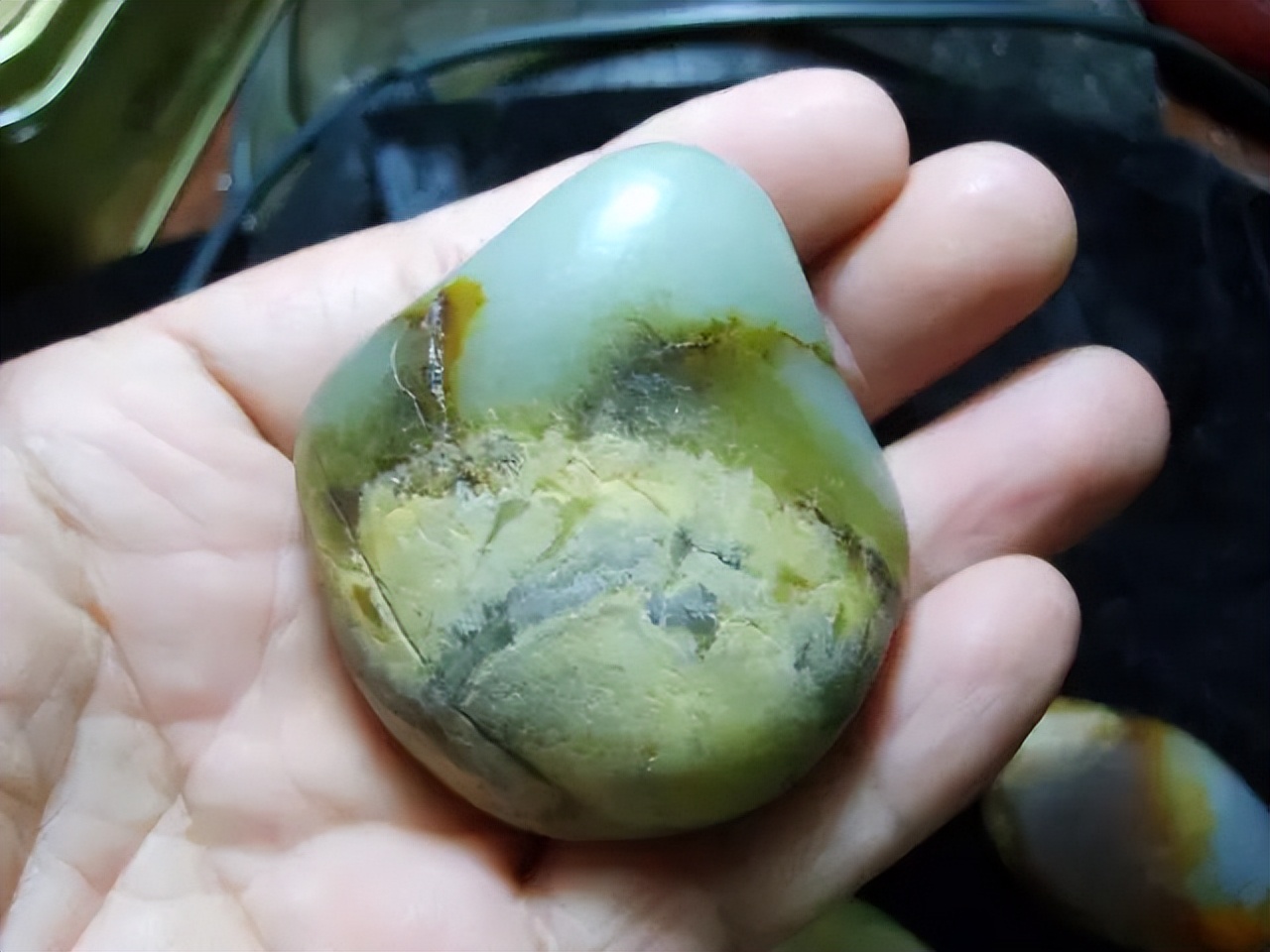 涨知识购物,刀划软玉辨别真假靠谱吗