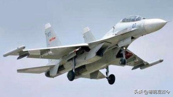 一架飞机花12亿美元，被外国轮着坑，印度是如何成为*火军**韭菜的？