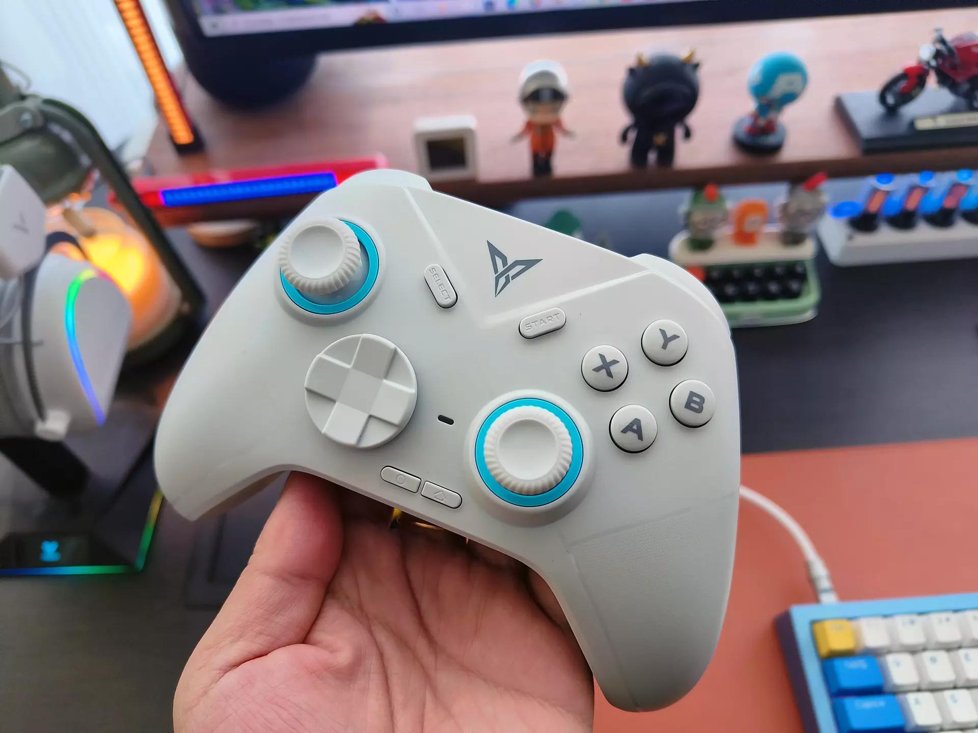 手感绝佳游戏,飞智冰原狼游戏手柄沉浸式开箱