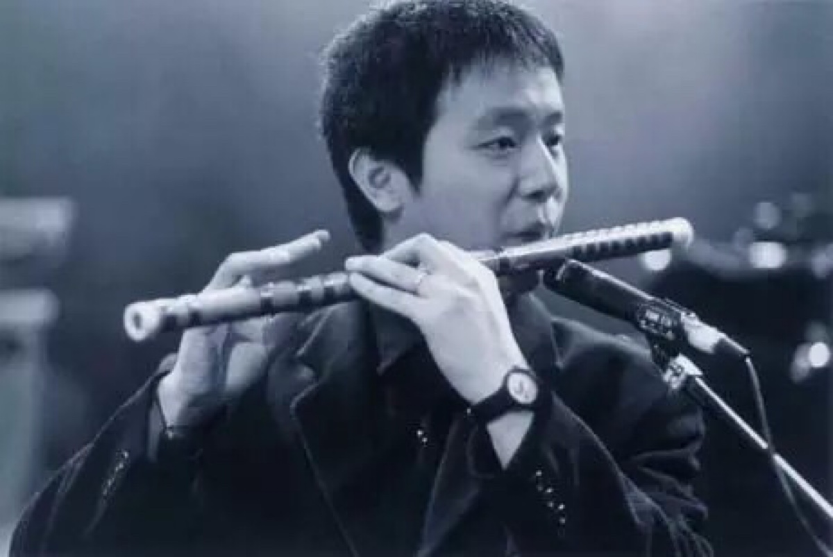 王菲和谢霆锋是相差几岁的姐弟恋,王菲和谢霆锋相差几岁姐弟恋