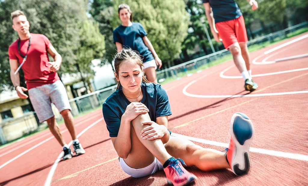 球场上守门员的十大危险受伤,球场上如何避免受伤