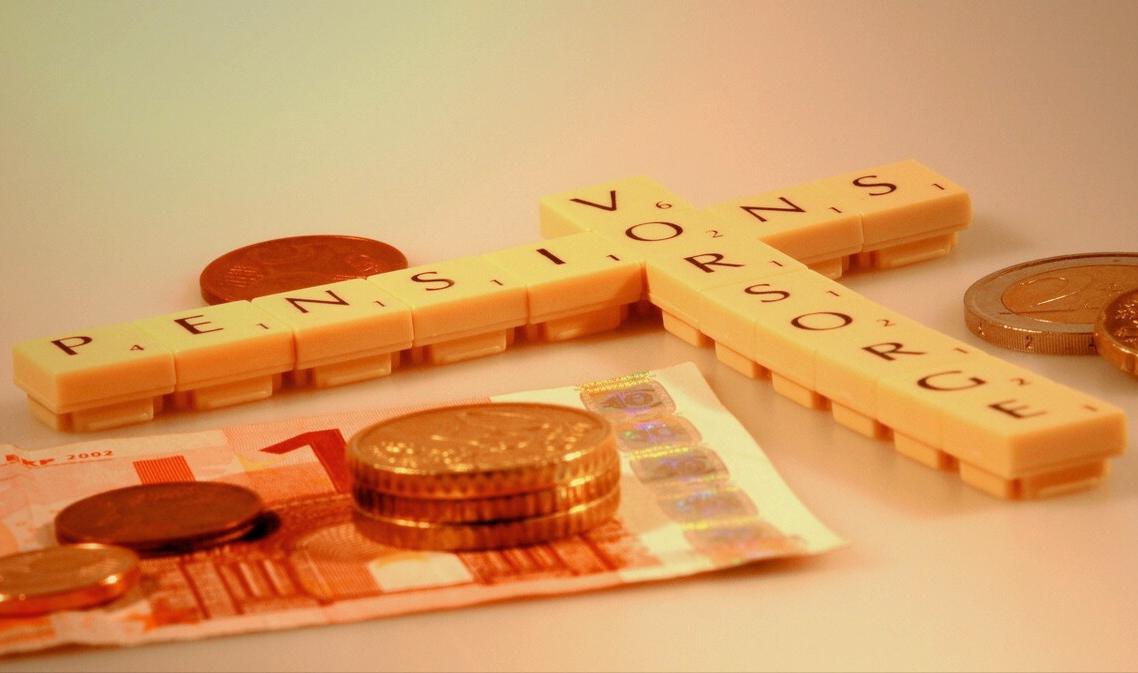 企业年金离职后能立马领出来吗,企业年金缴费比例